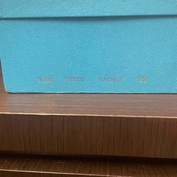 100% authentic Prada, blue CoCo , turquoise heels - Picture 4 of 6